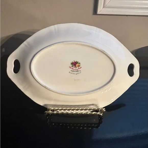 Old Country Roses Oval Tray - Picture 2 of 7
